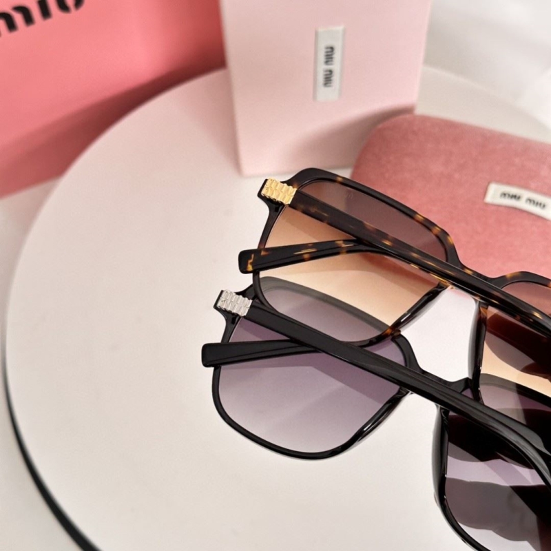 MIU MIU
